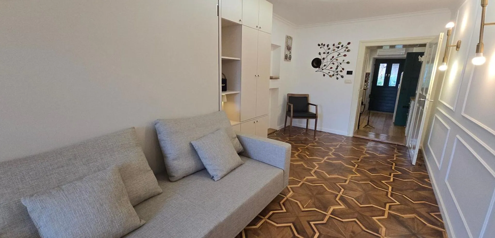 Apartment Econte Near Old Town Ljubljana 0*,  Slovenia